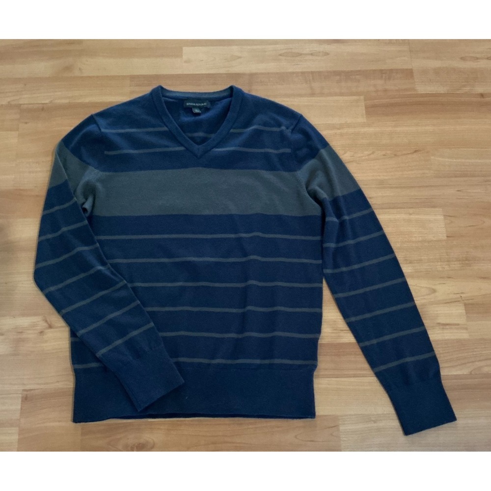 Banana Republic V Neck Sweater Men's Small Blue Gray Striped Cotton Blend